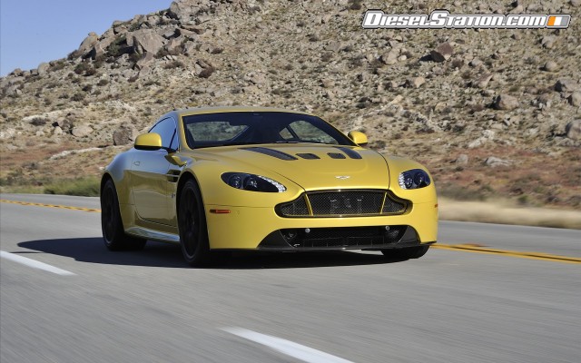 Aston Martin V12 Vantage S 2014 Widescreen Picture #72 Aston Martin V12 Vantage S 2014 Widescreen Picture #72
